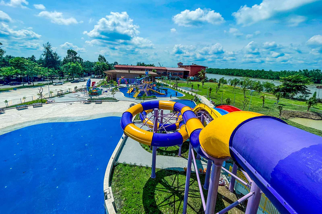 Trượt xoắn ốc