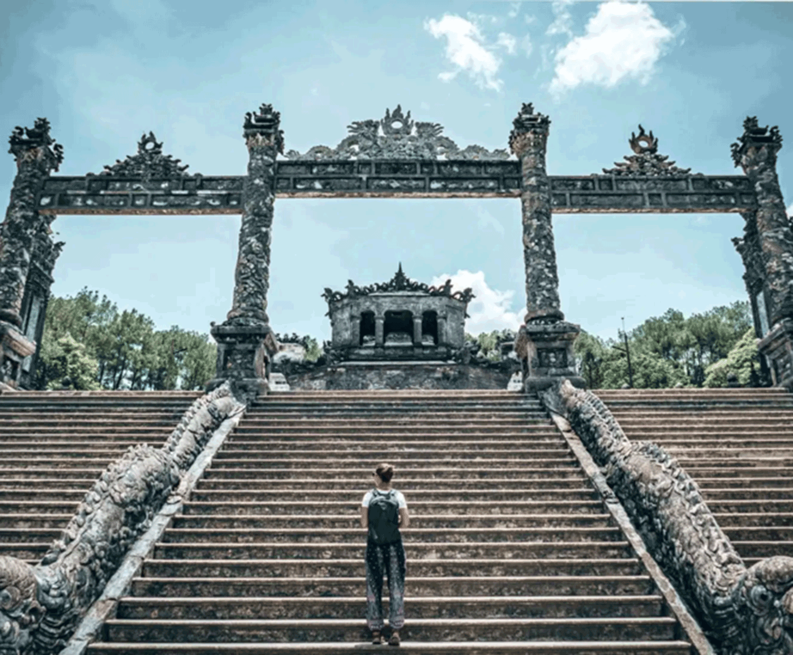 HUẾ 03 ngày 02 đêm
